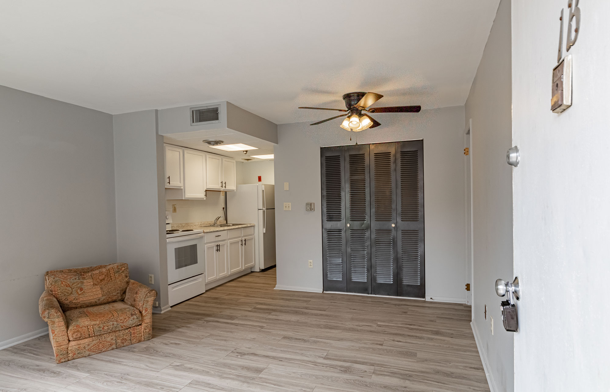 101 McLane Avenue - 1B